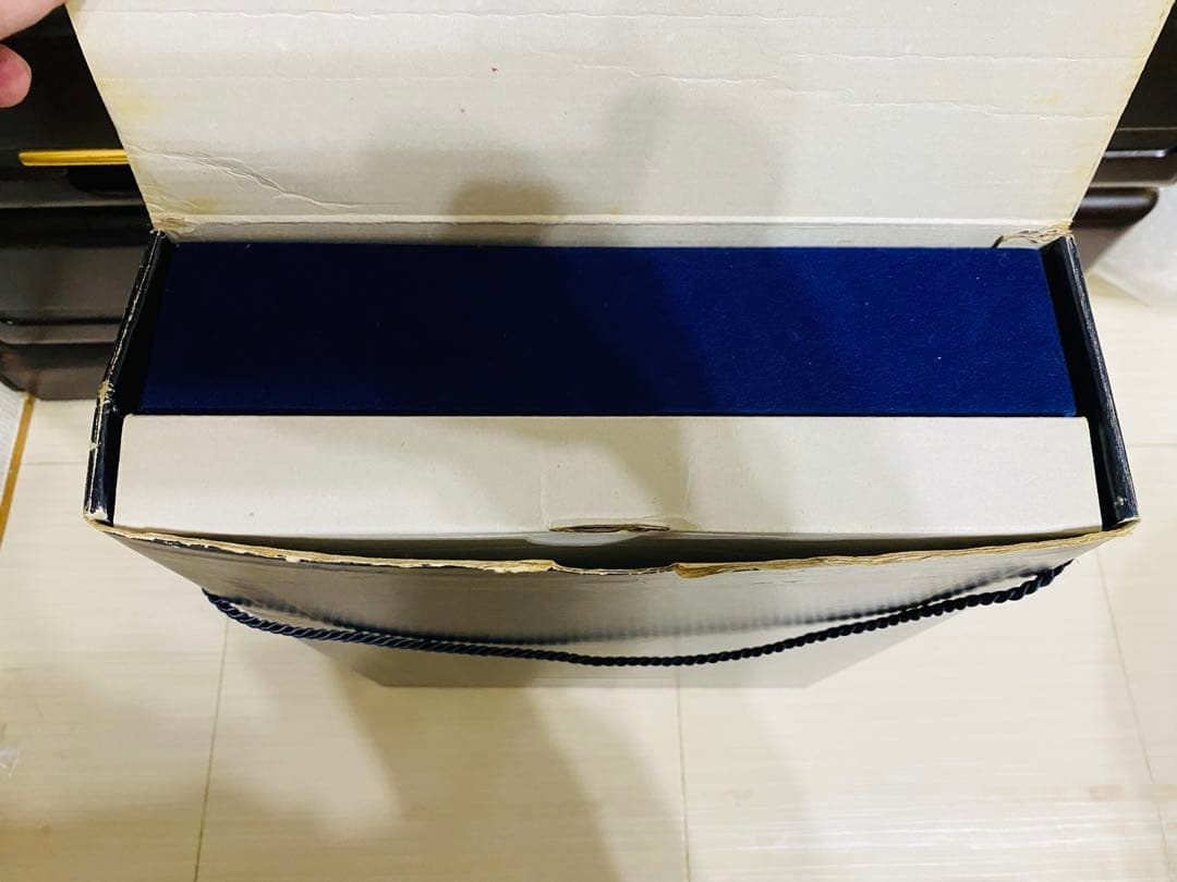 ブランデー REMY MARTIN CENTEAU LIMOGES 700ml.