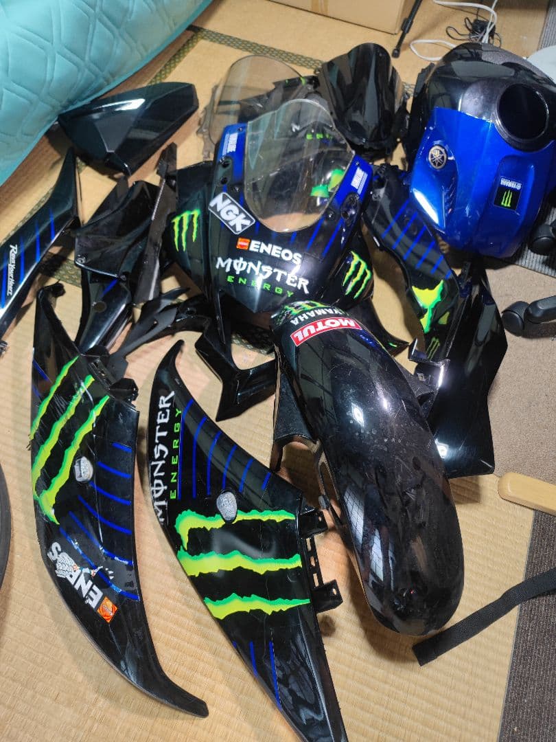 ヤマハ YZF-R3 r25 外装＋‪α