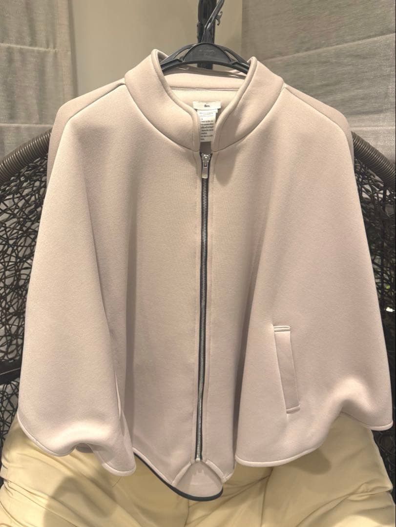 akko3839×Sov⭐︎ダブスタ⭐︎ポンチョ⭐︎ベージュ（美品）