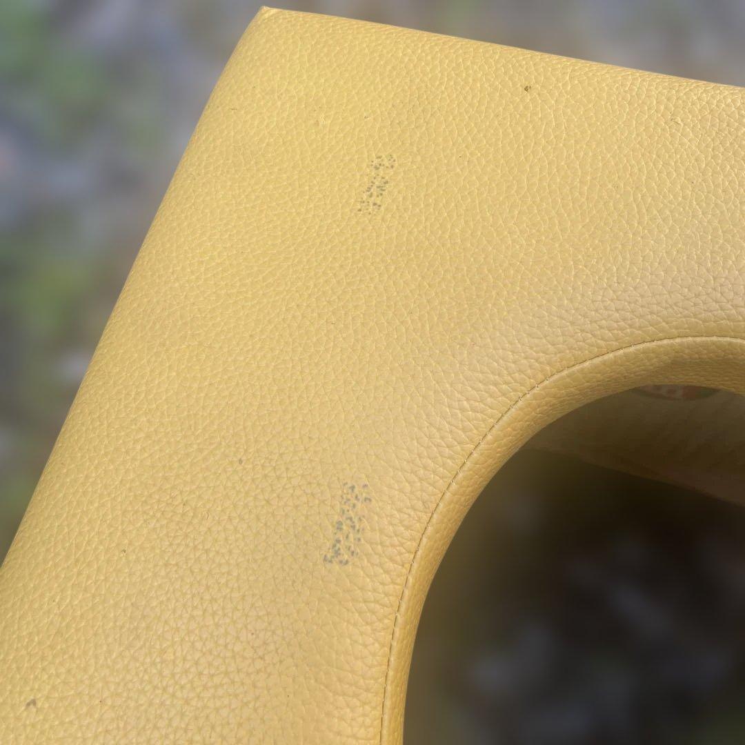 イエロー 合成皮革 スツール　木製　よもぎ蒸し　椅子