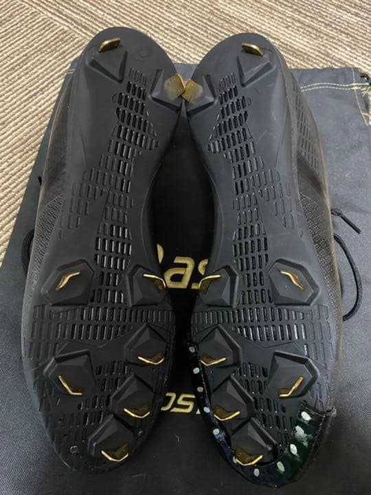 野球用アシックススパイク