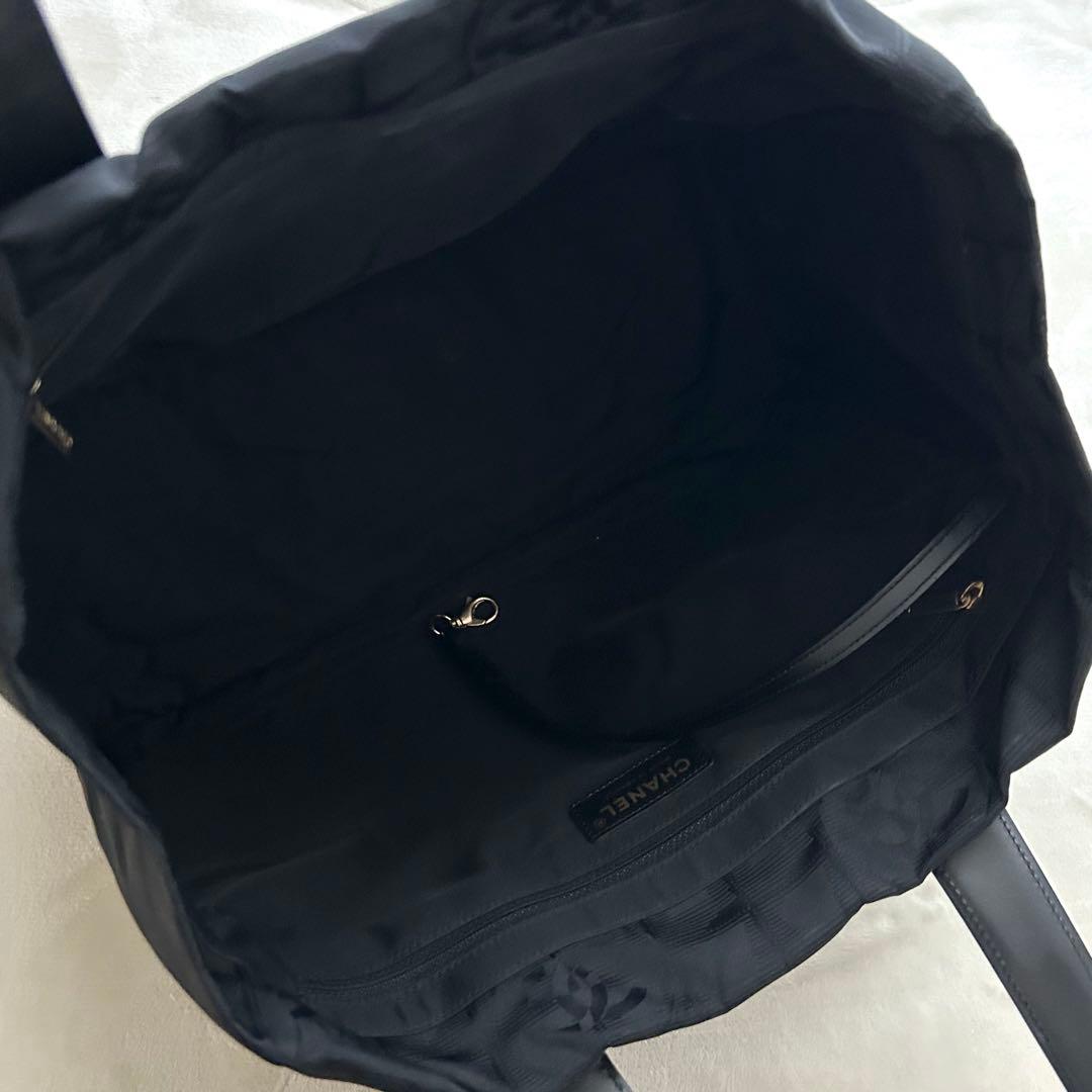 美品 CHANEL ニュートラベルライン トートバッグ ブラック