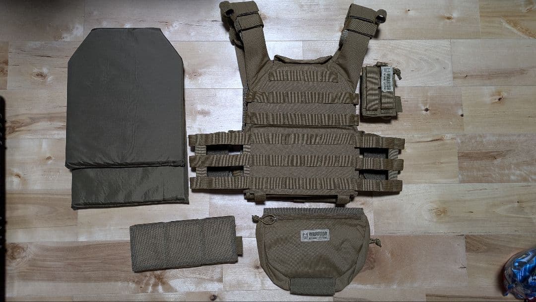 Warrior Assault Systems　プレートキャリア