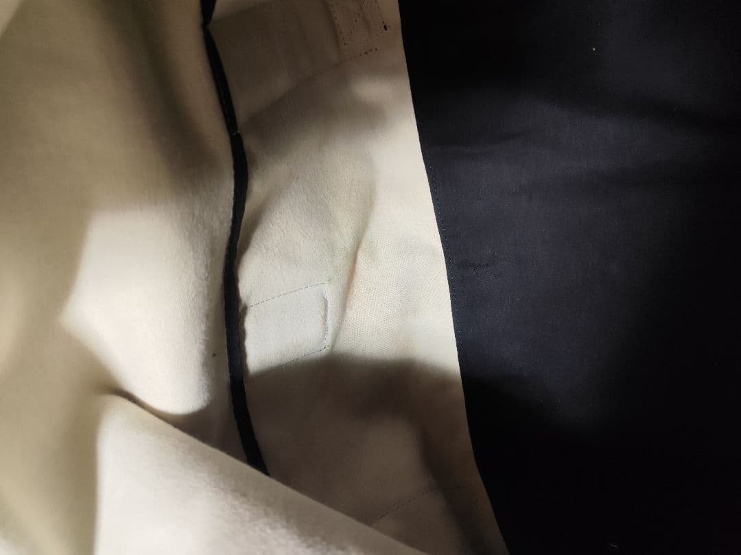 BROOKS、多機能バッグ