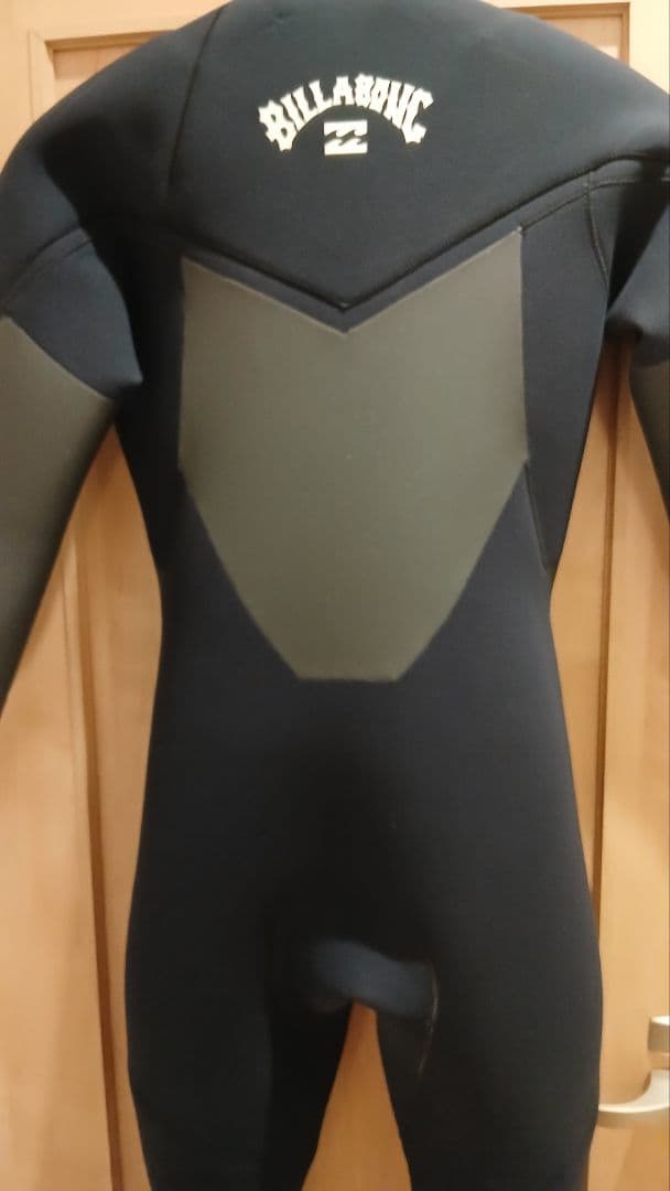 美品 ビラボン セミドライ L