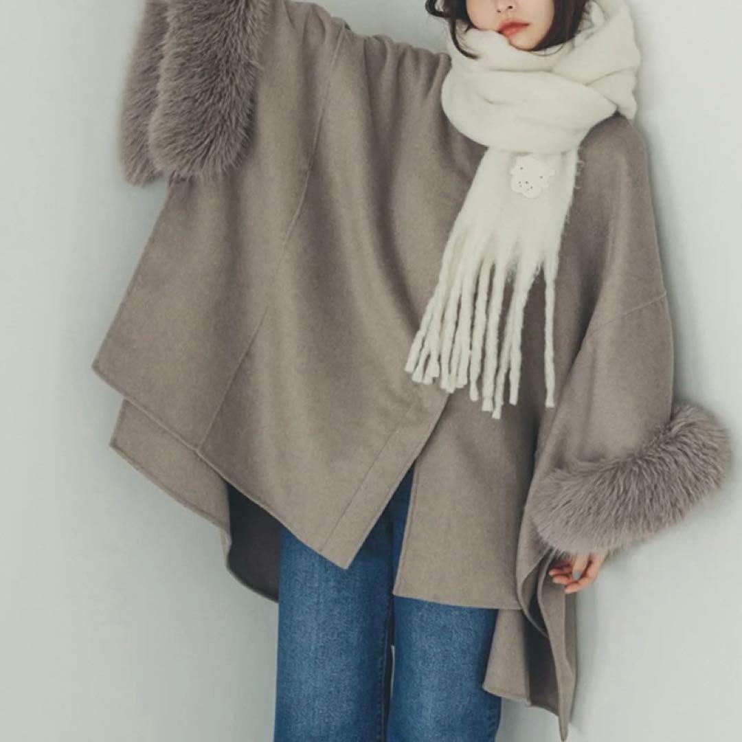 24AW✨SNIDEL スナイデル ファー付きミドルケープコート 3way