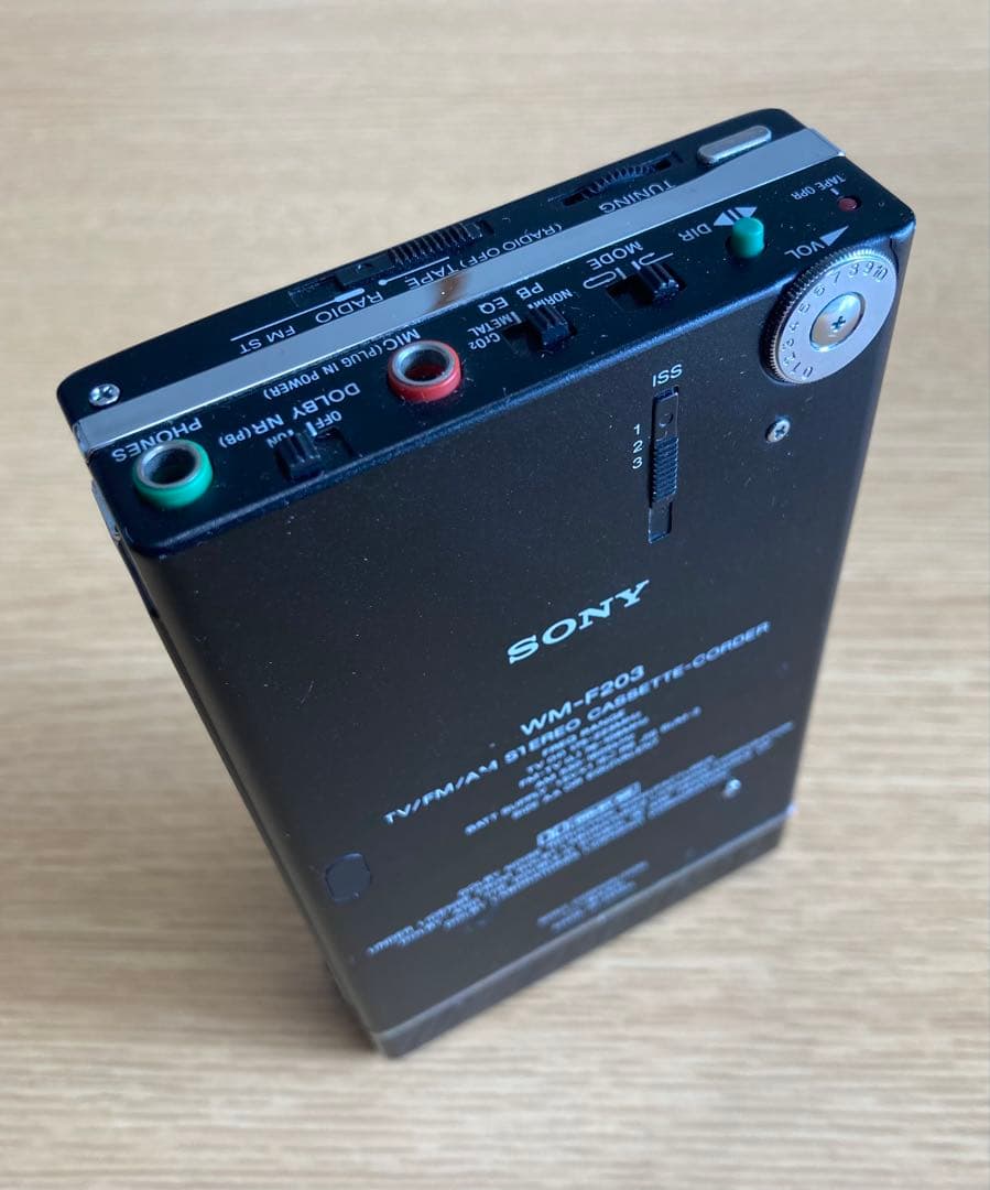 SONY WM-F203 ウォークマン カセットプレーヤー取説付き【ジャンク】