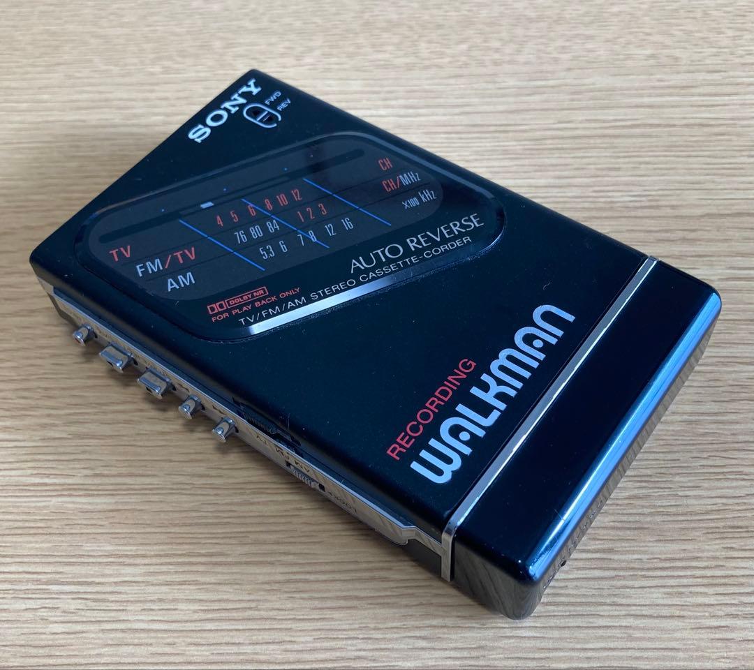 SONY WM-F203 ウォークマン カセットプレーヤー取説付き【ジャンク】