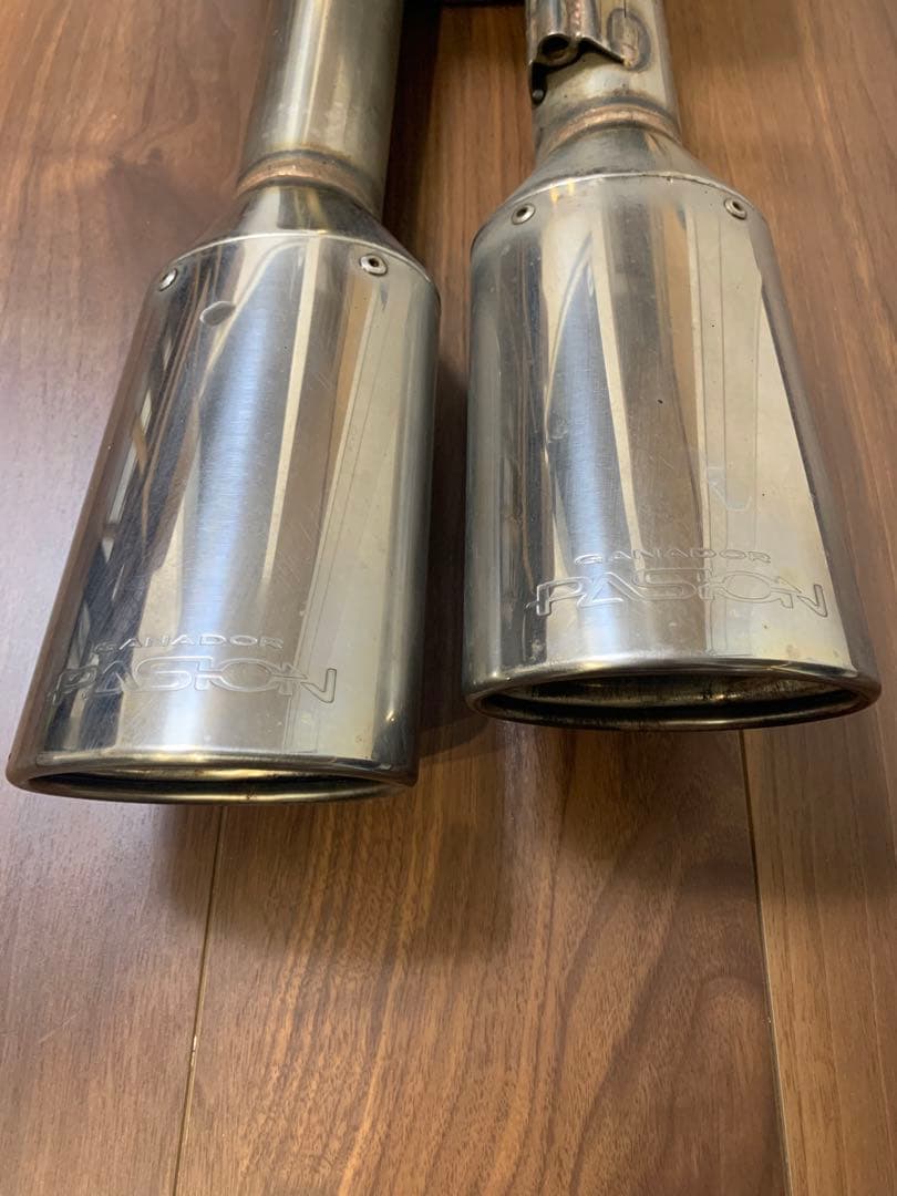 GANADOR マフラー プリウスα 美品 ステンレス デュアルテールマフラー