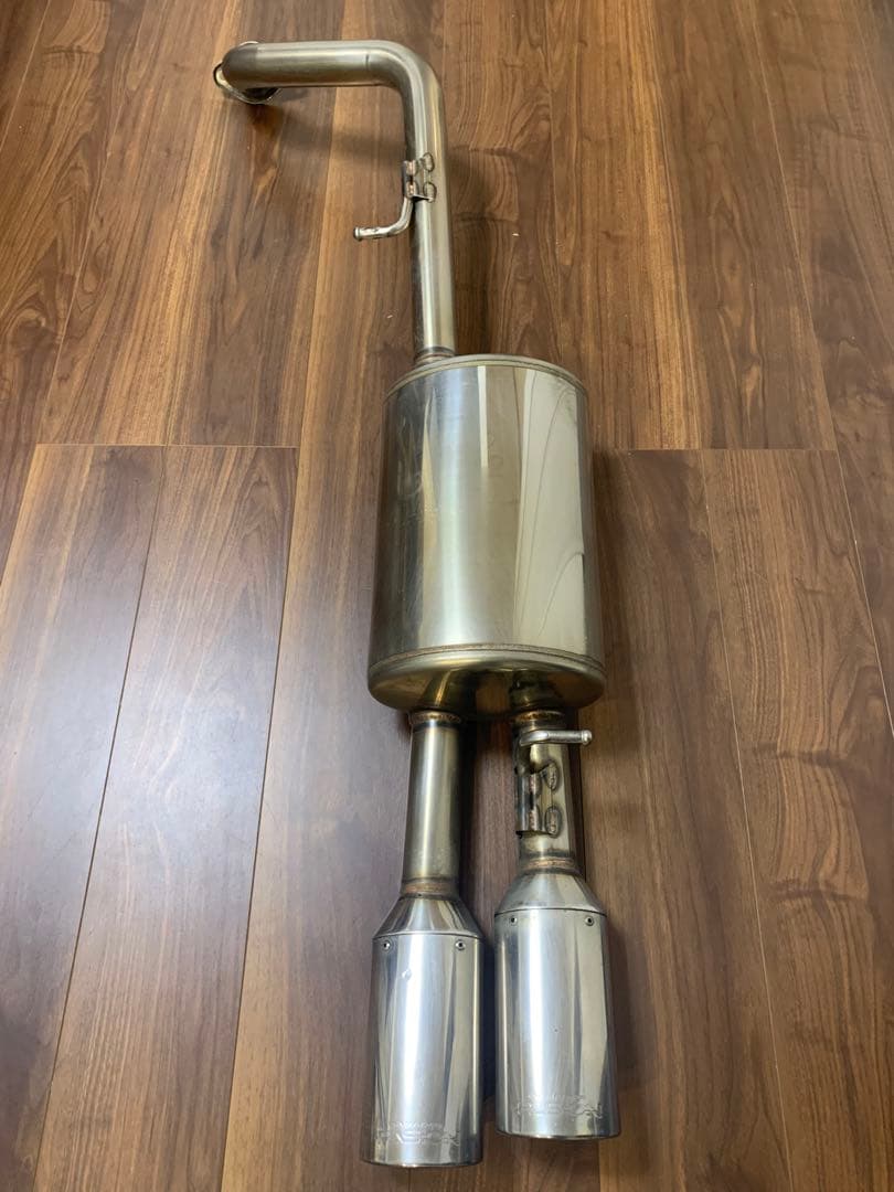 GANADOR マフラー プリウスα 美品 ステンレス デュアルテールマフラー