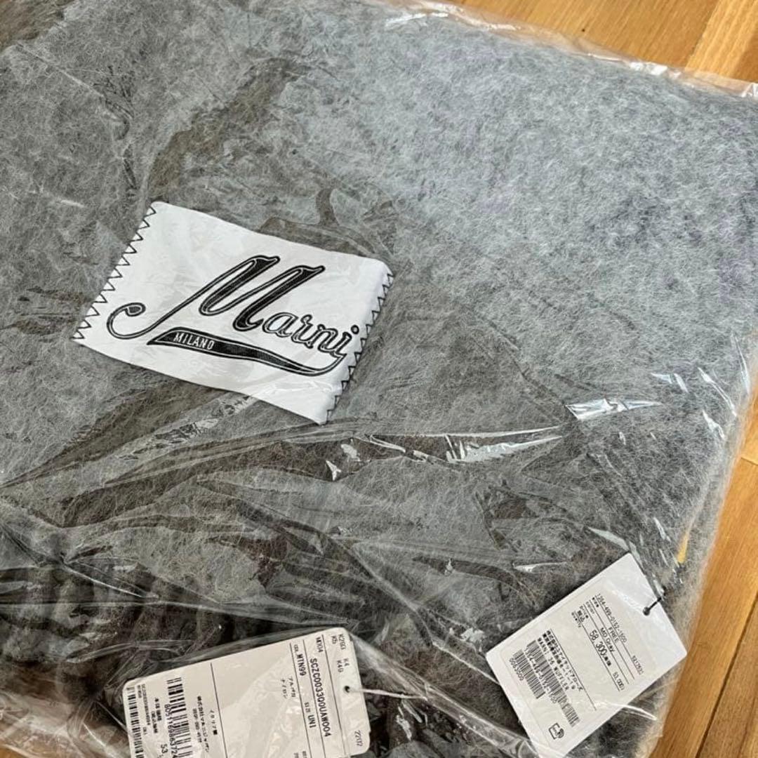 MARNI グレー ウール マフラー