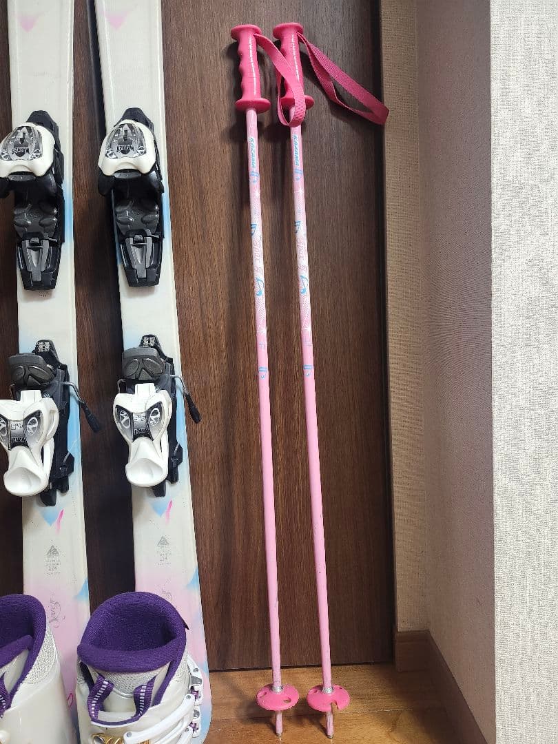 子供スキー4点セット スキー板124cm ブーツ21~22cm ストック90