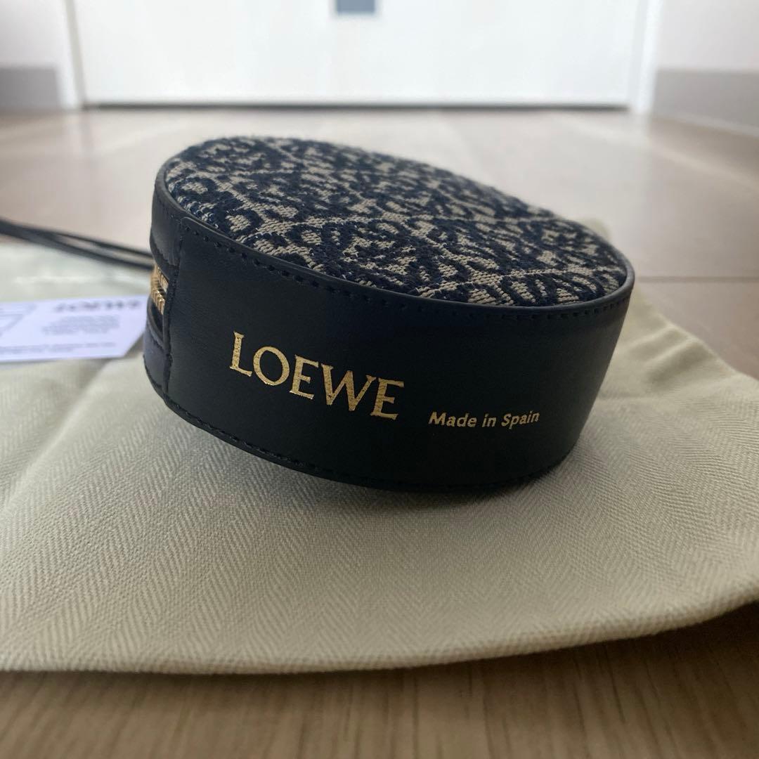 【LOEWEケース】