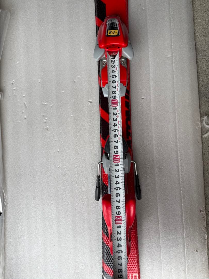 ATOMIC アトミック　ジュニア　スキー板