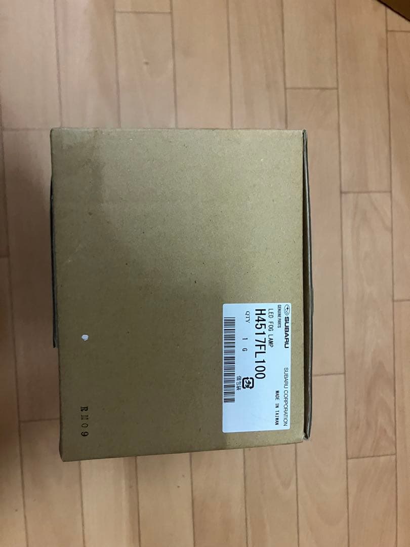 SUBARU　アウトバック　BT5純正フォグランプ左右セットH4517FL100