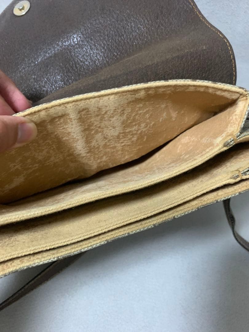 GUCCI 　ヴィンテージ　シェリーライン　GG柄　ショルダーバッグ　難あり