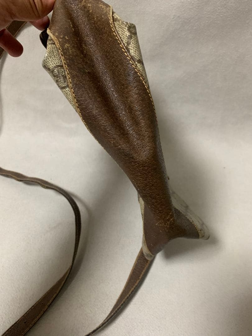 GUCCI 　ヴィンテージ　シェリーライン　GG柄　ショルダーバッグ　難あり