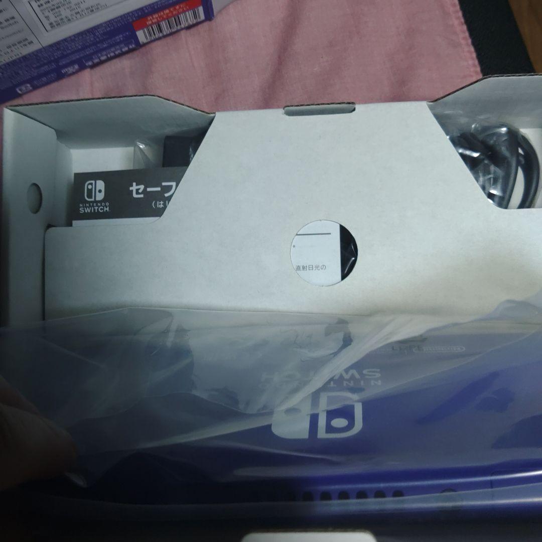 ニンテンドースイッチライト　新品