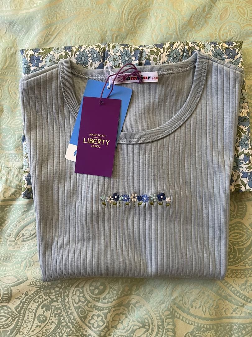 値下げ　タグ付き未使用品　ファミリア　リバティ プリント　ワンピース　120