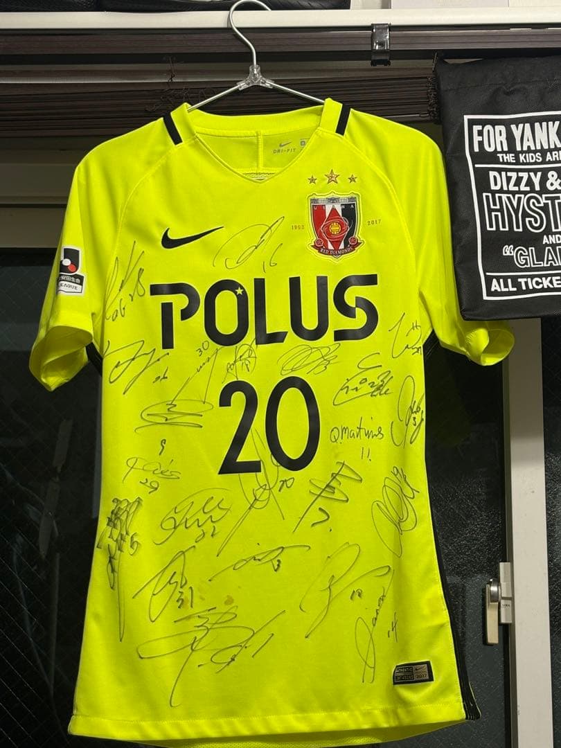 浦和レッズ LEE選手 サイン入りシャツ 20番