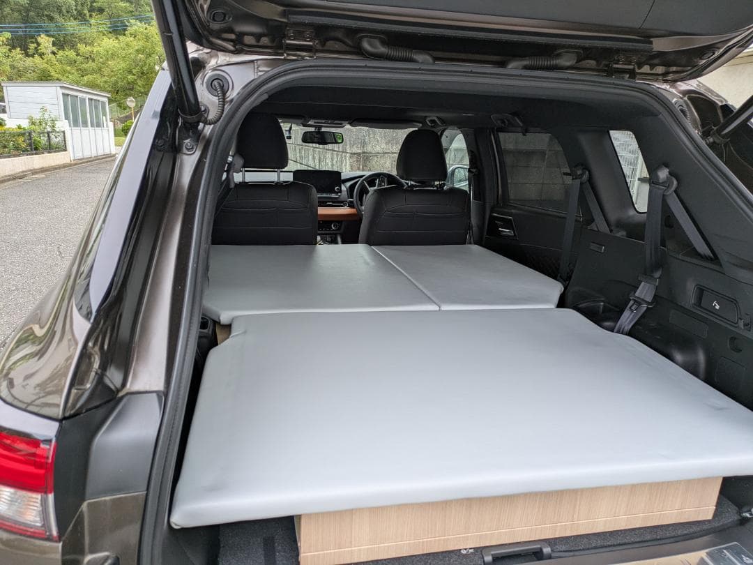 引取限定　アウトランダー　ベッドキットPHEV（GN0W）専用7人乗り