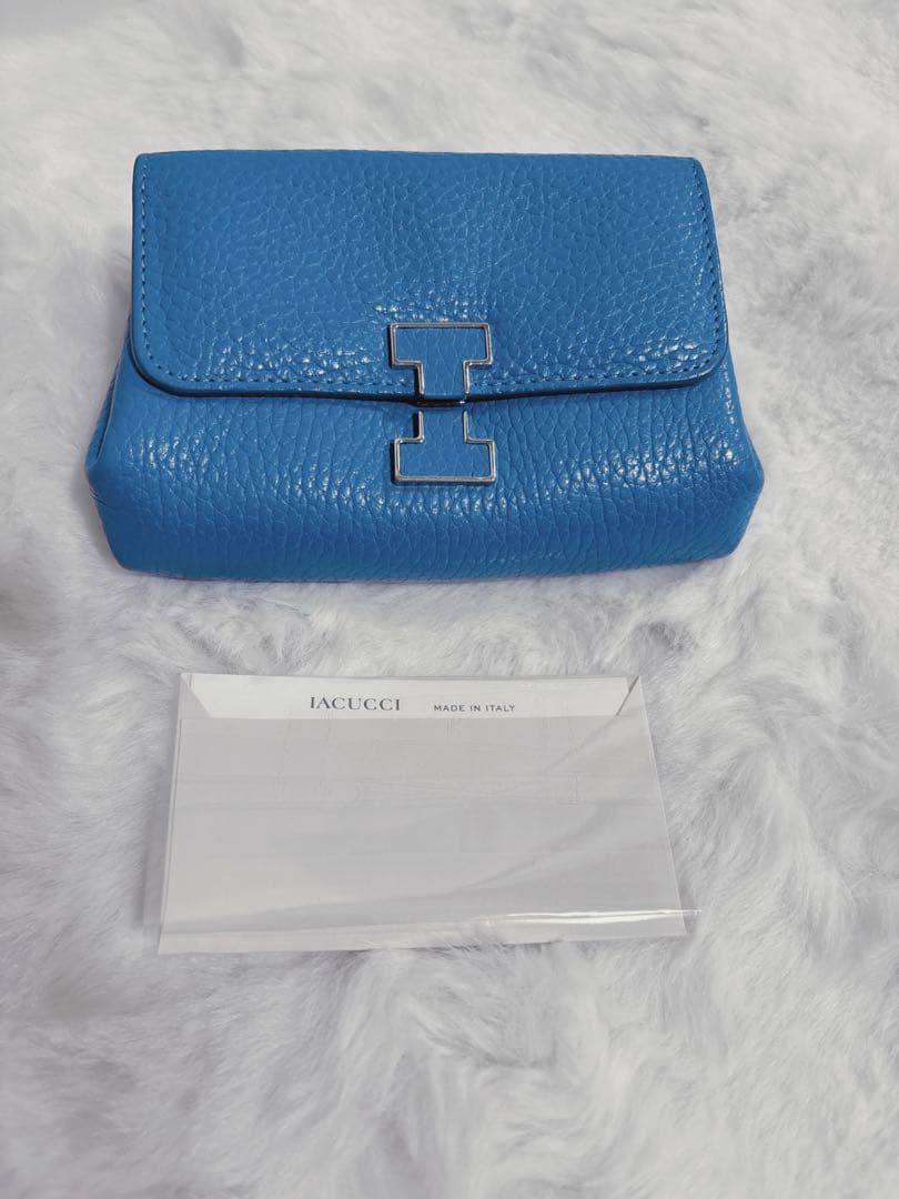 粋　イアクッチ【アバ ウォレット CERVO】美品