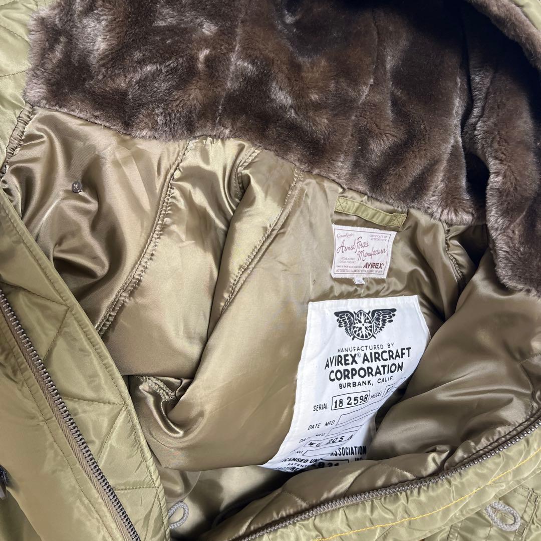 AVIREXダウン風パッチ付きミリタリージャケット/ポケット多め