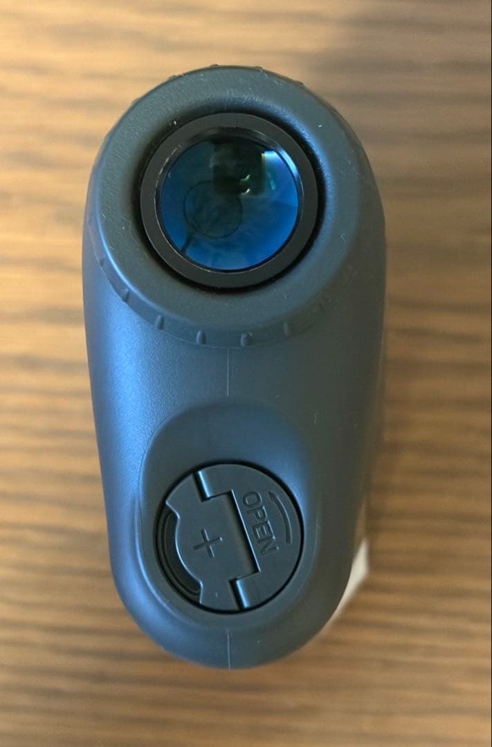 ブッシュネル レーザー距離計 ピンシーカーツアー V6シフトジョルト・電池2個付