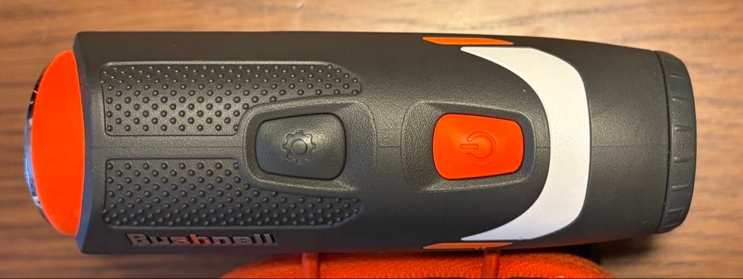 ブッシュネル レーザー距離計 ピンシーカーツアー V6シフトジョルト・電池2個付