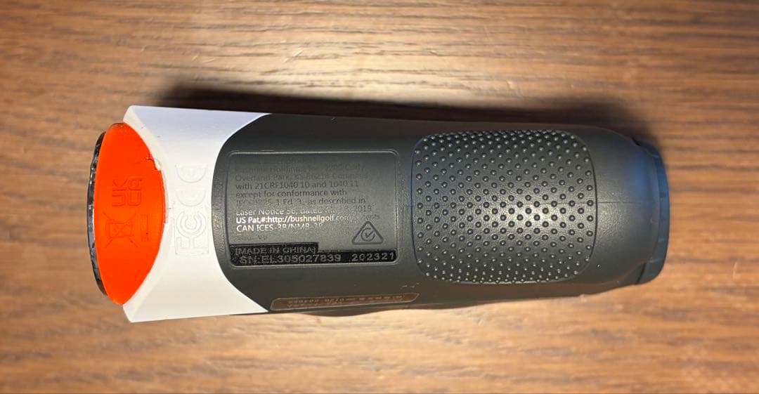 ブッシュネル レーザー距離計 ピンシーカーツアー V6シフトジョルト・電池2個付