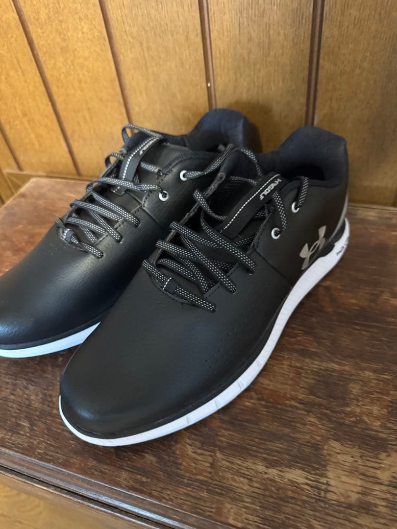 アンダーアーマーHOVR Fade 2 SL Wide 2E 27.5