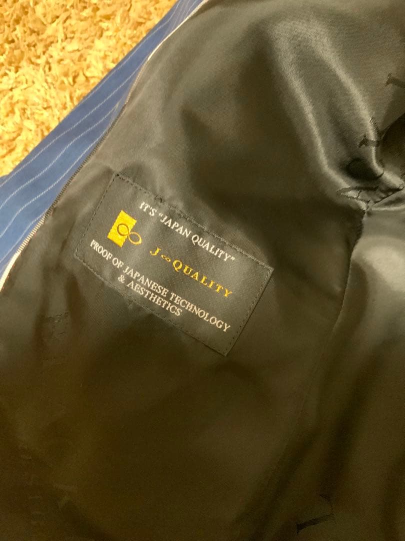 美品　ブラックレーベルクレストブリッジ スーツ　ネイビー　M 御幸毛織