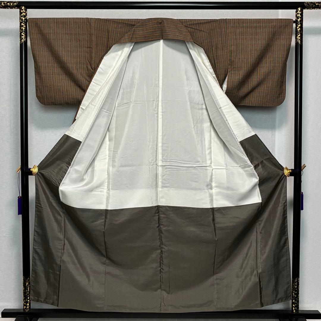 D151 郡上紬　格子柄　チェック　正絹　着物　袷　美品