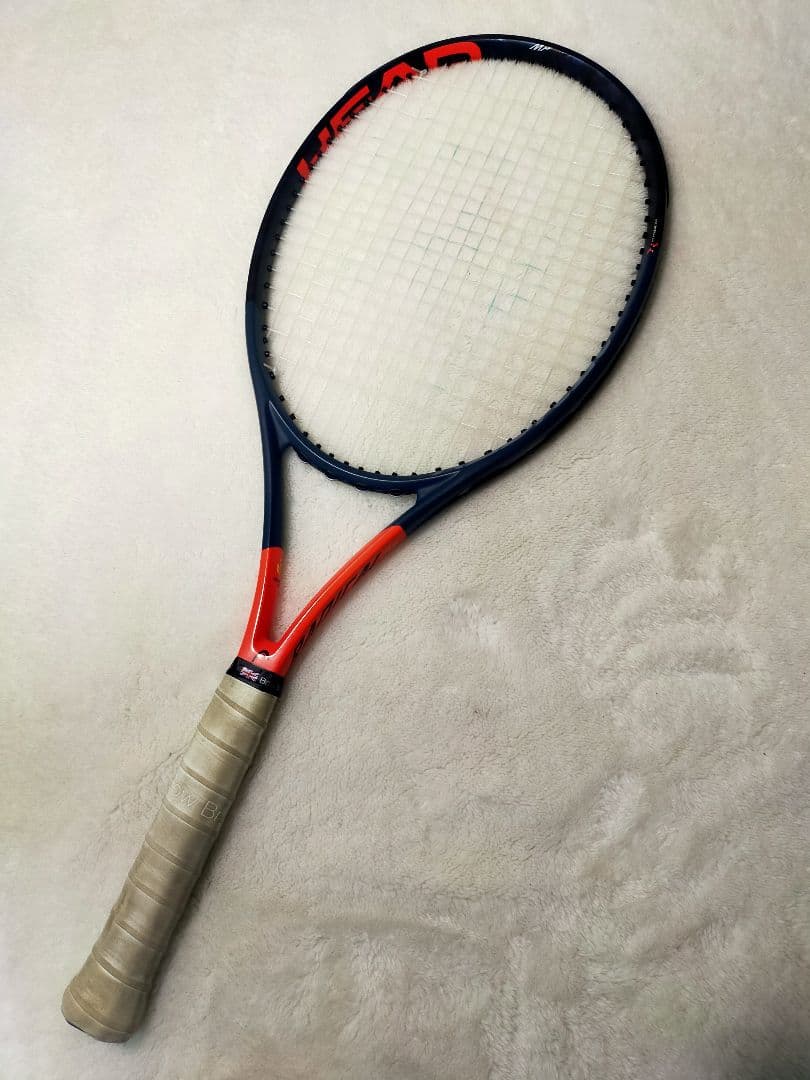 HEAD Graphene 360 Radical MP2019モデルグリップ2
