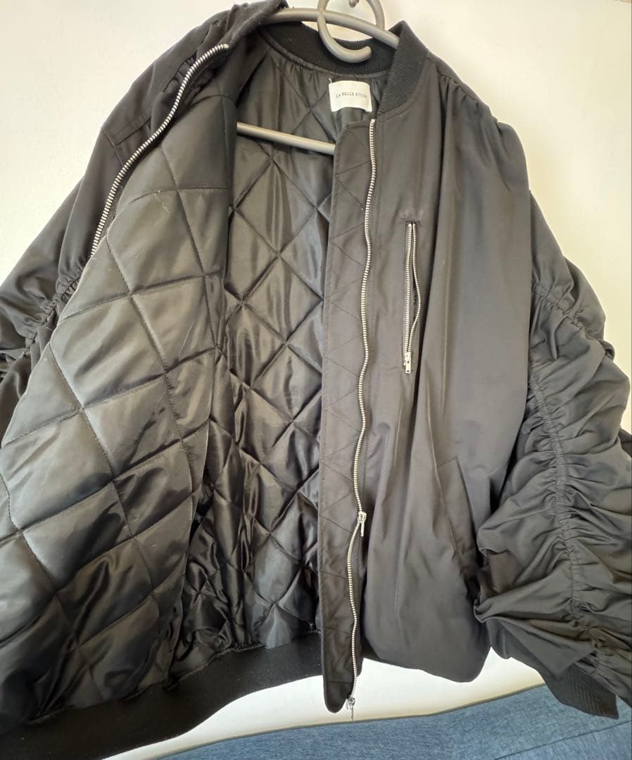 ボリュームスリーブ オーバーサイズジャケット ブラック