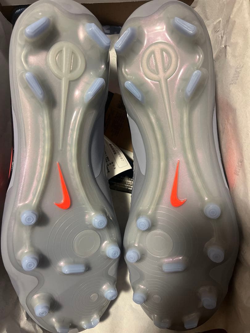 ティエンポ レジェンド 10 エリート FG(27センチ)