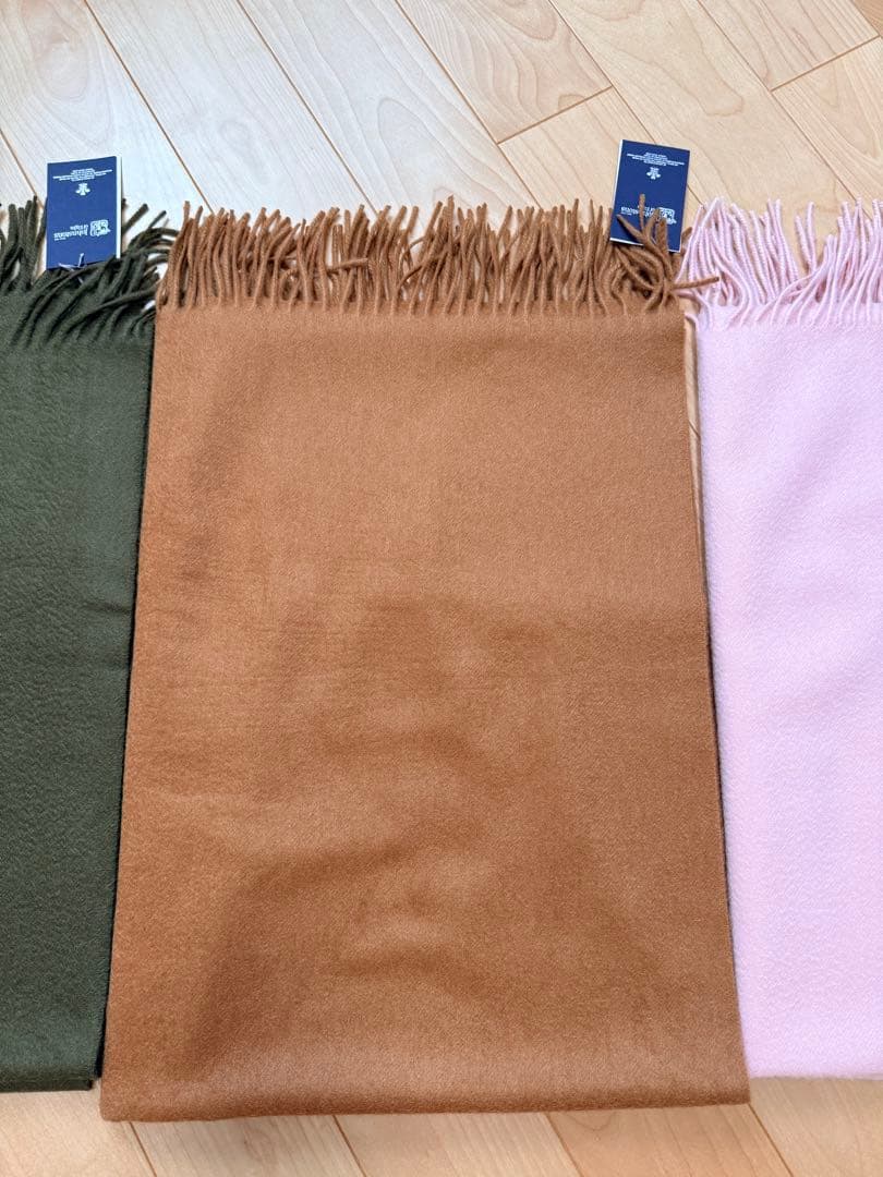 新品タグ付大判Johnstons of Elginカシミヤストールジョンストンズ