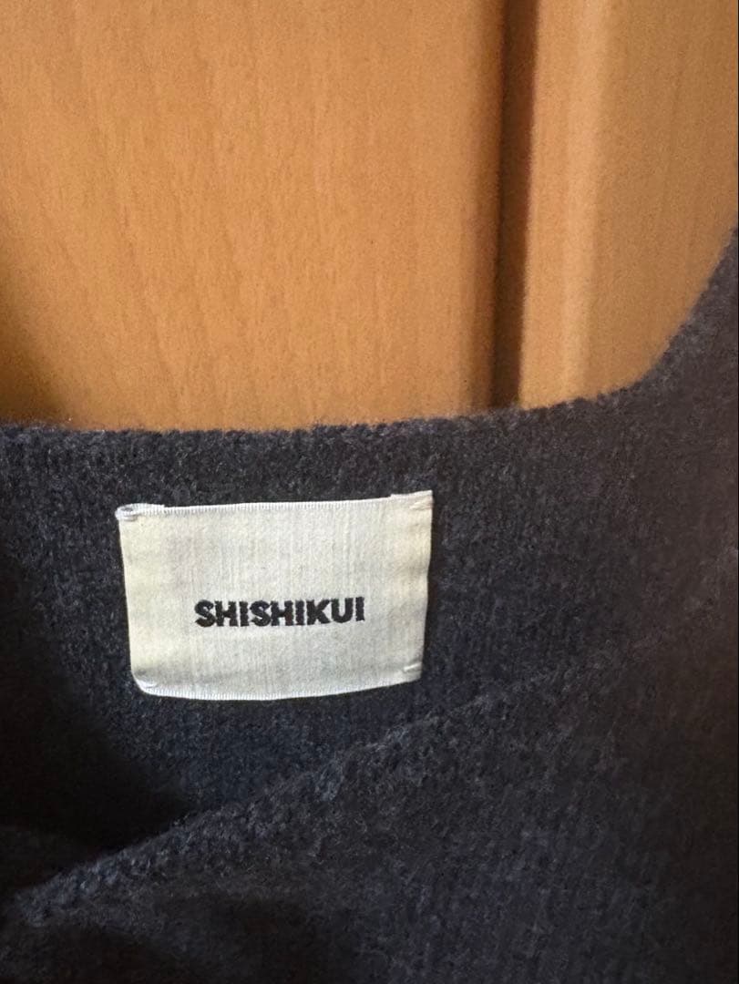 トップス THE SHISHIKUI Sikaku2 / CHARCOAL