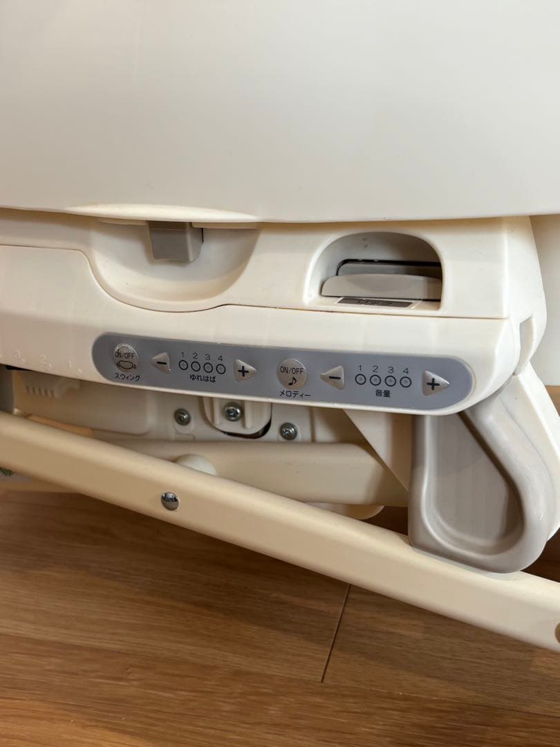 M*u様 Combi コンビ ネムリラ AUTOSWING 電動ハイローチェア