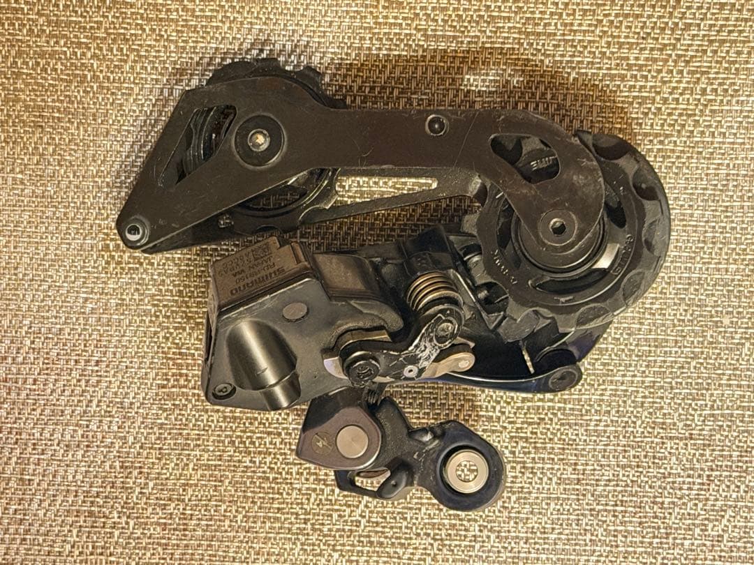 シマノDURA-ACE Di2 RD-R9150 リアディレーラー（11S）