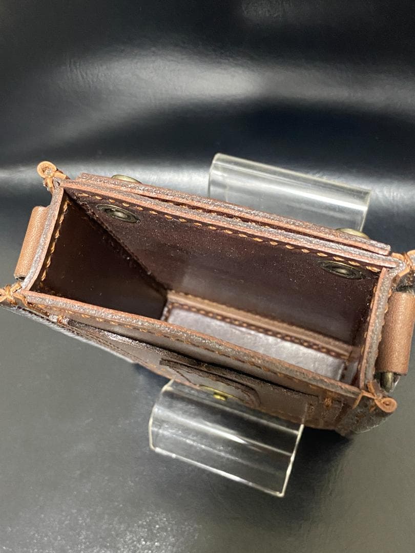 【レザーハンドメイド_全て手縫い】ドロップインダーツケースNo.51