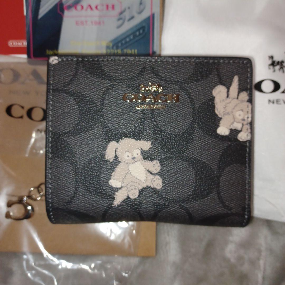 新品未使用✨ COACH 二つ折り財布 ハッピードッグ　犬　ブラック