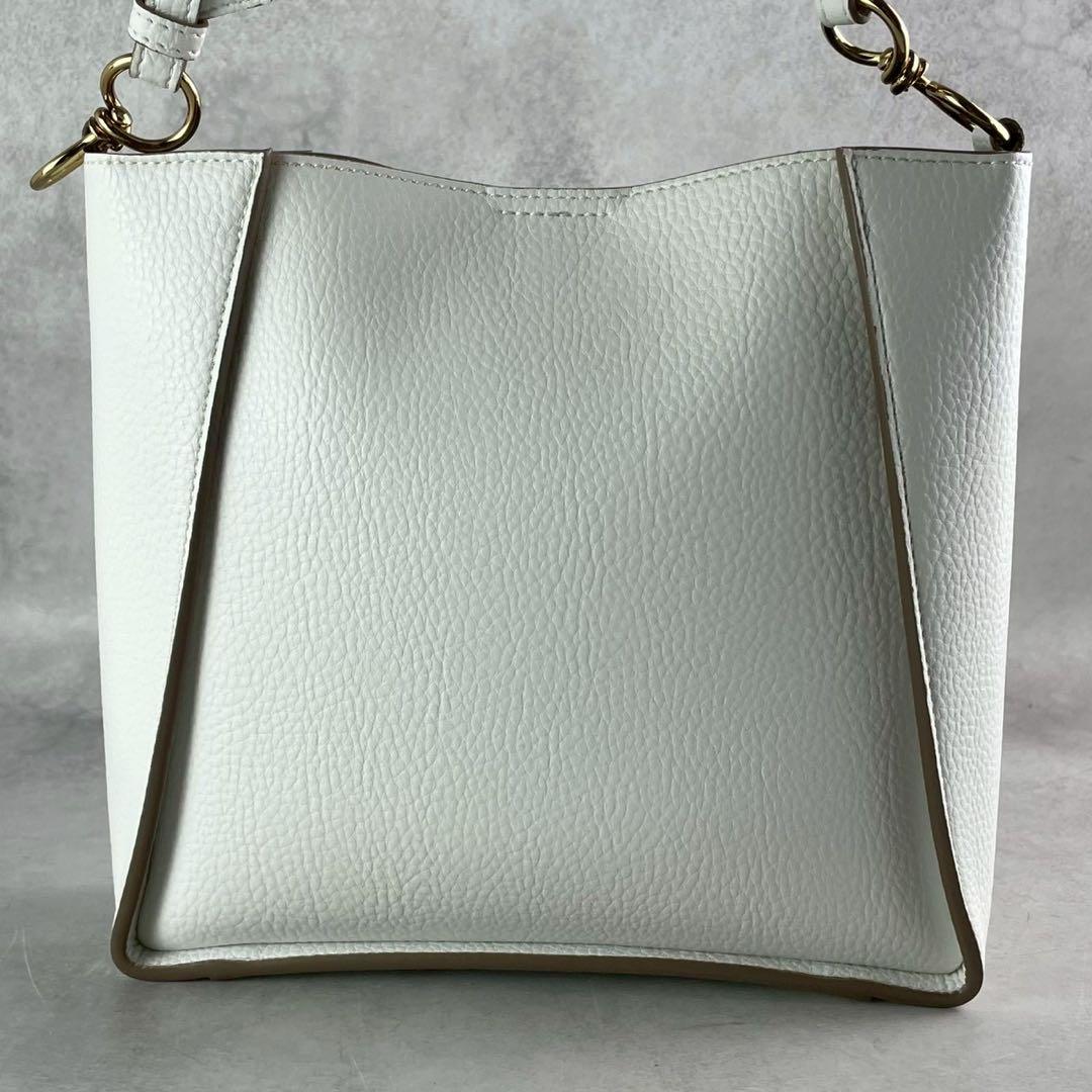 極美品 ステラマッカートニー ロゴ ショルダーバッグ ホワイト クロスボディ