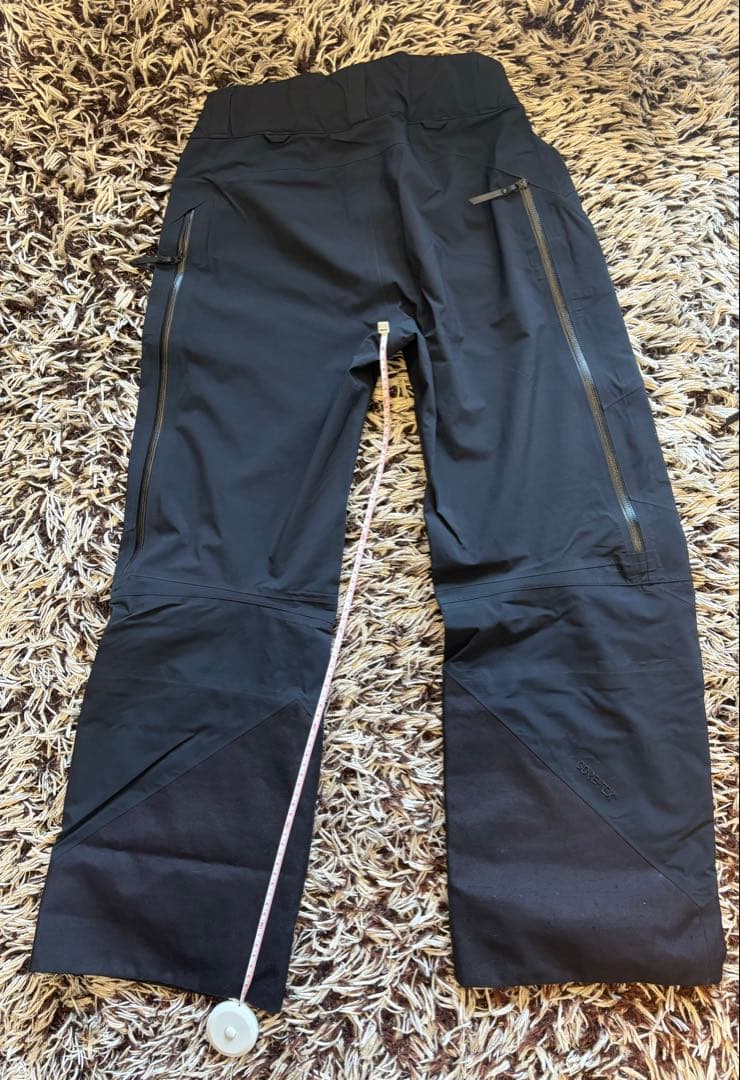 ピークパフォーマンス⭐️レディースGORE-TEXパンツ　送料込