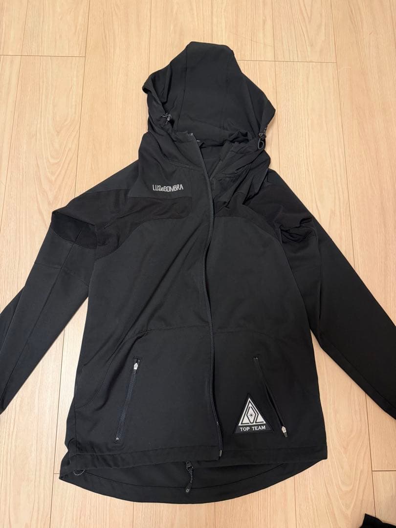 LUZ e SOMBRA 上下セット