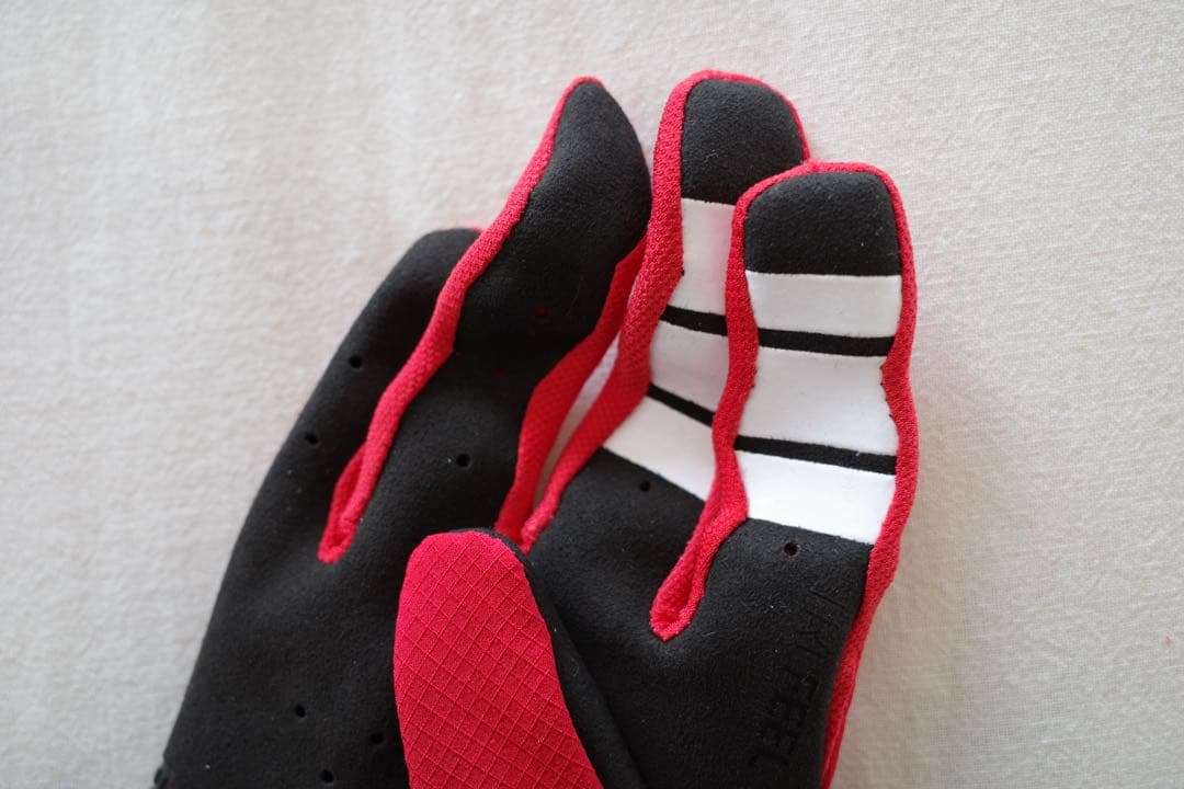 未使用品　18SS Supreme Fox Racing Gloves 赤　M
