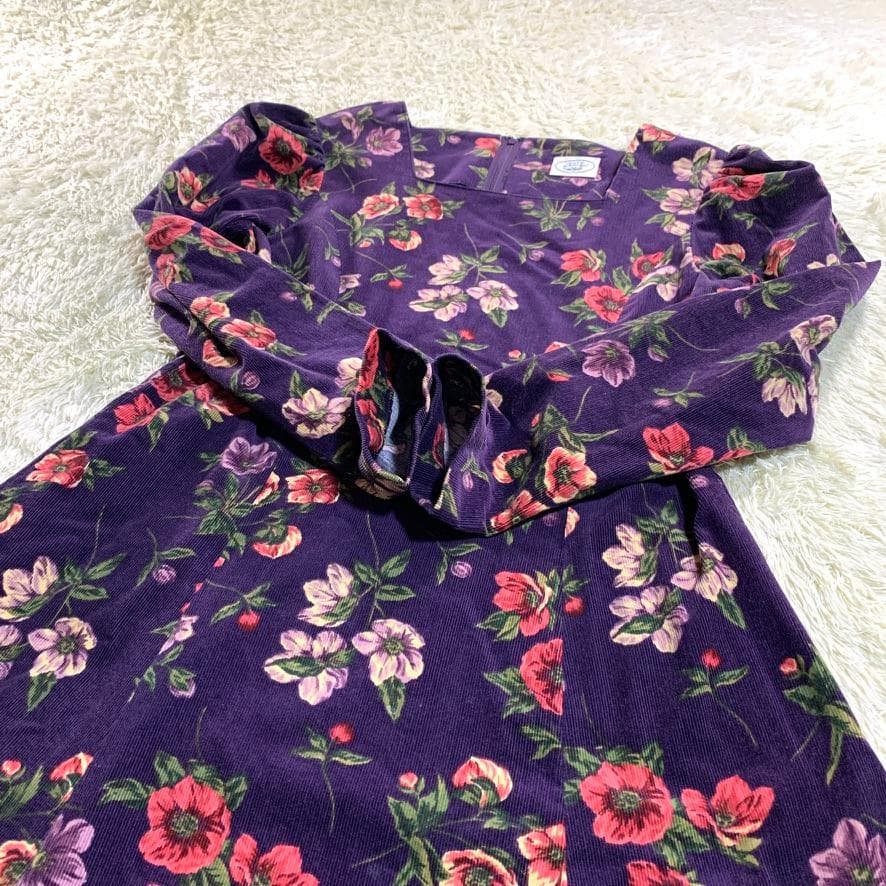 ローラアシュレイ 長袖ロングワンピース ベロア 花柄 パフスリーブ Aライン 紫