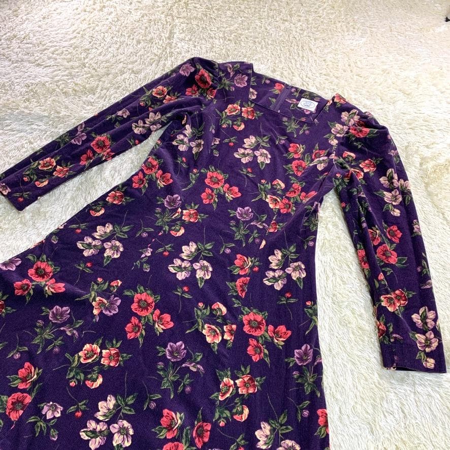 ローラアシュレイ 長袖ロングワンピース ベロア 花柄 パフスリーブ Aライン 紫