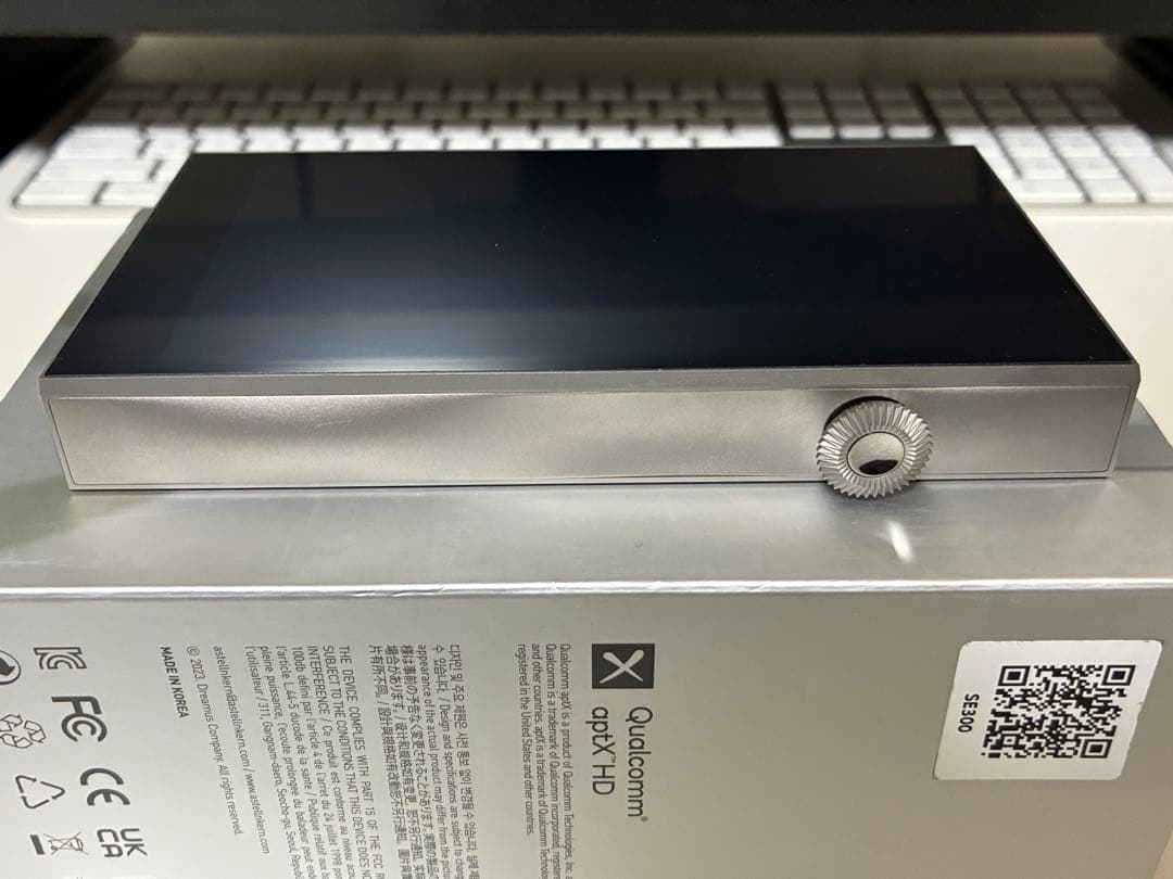 ポータブルプレーヤー Astell&kern A&futura SE300 TITAN