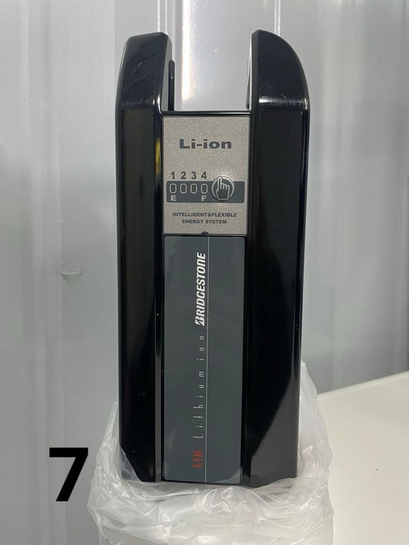BRIDGESTONE Li-ion バッテリーP666028.8V 8.9Ah